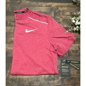 Nike Mens Medium Running Shirt